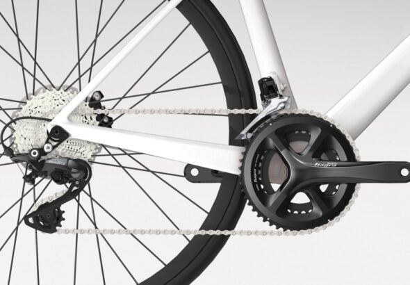 2026-Shimano-Tiagra-R4000-drivetrain-1-1024x683